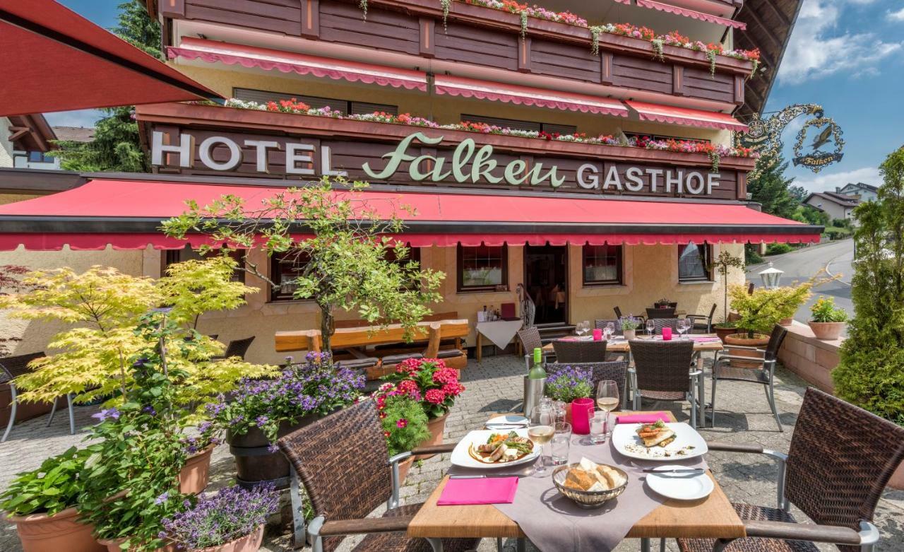 Hotel Restaurant Falken Baiersbronn Esterno foto